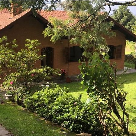 Casa Das Glicinias Perto Do Centro Villa Monte Verde  Esterno foto