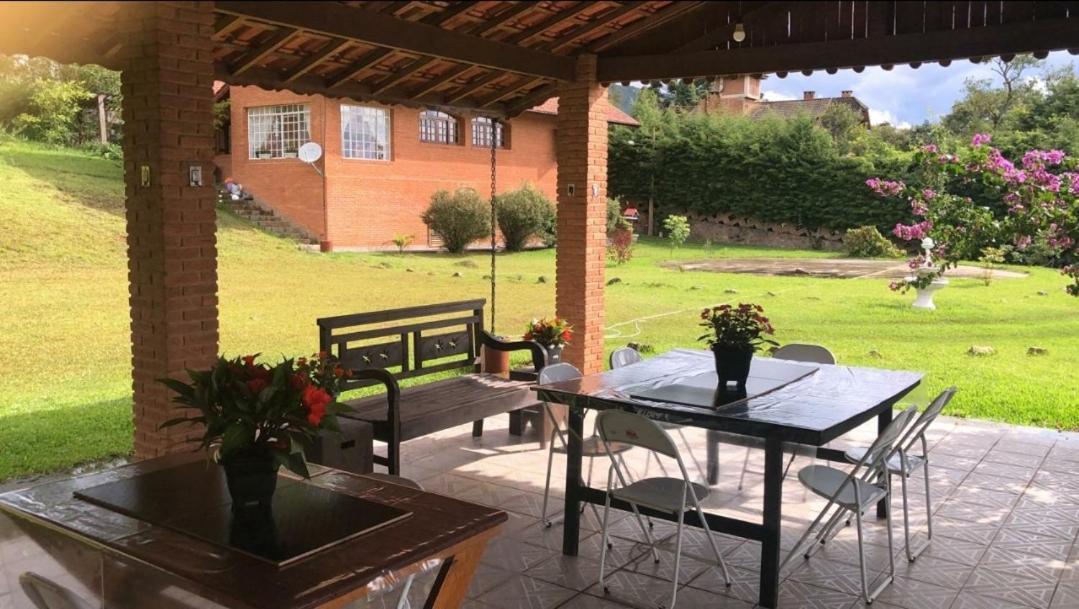 Casa Das Glicinias Perto Do Centro Villa Monte Verde  Esterno foto