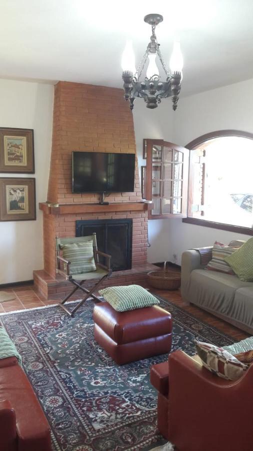 Casa Das Glicinias Perto Do Centro Villa Monte Verde  Esterno foto